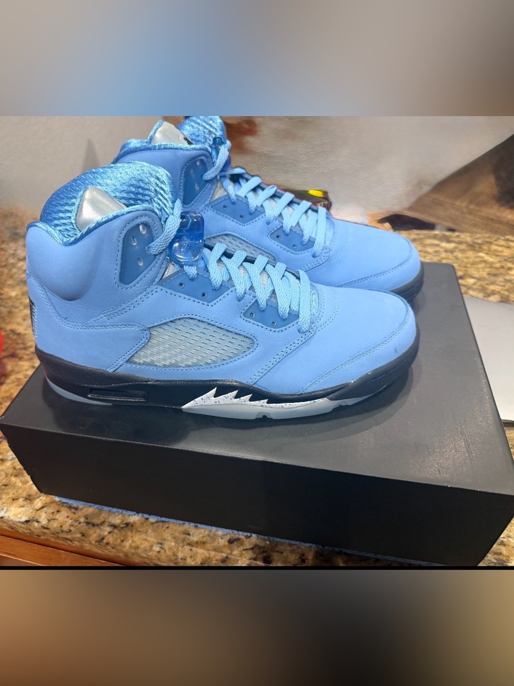 Air Jordan 5 Retro SE “UNC” – Size 11 – NEW